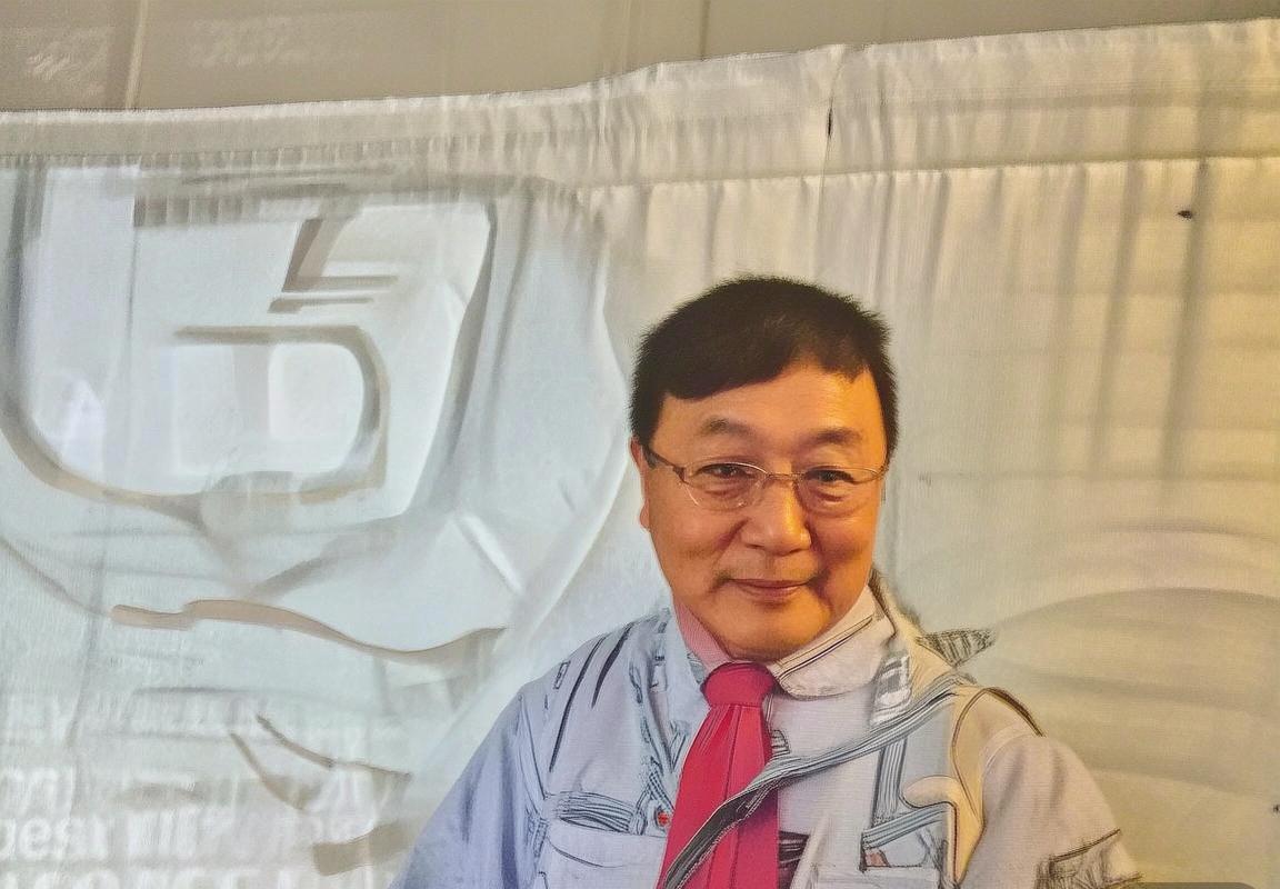 篮球巅峰对决：北控新疆之战，汗水与梦想交织(图3)