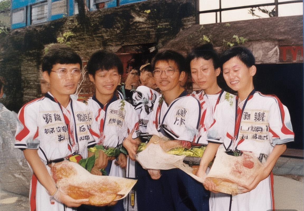 安托万·格列兹曼：足球天才的奋斗之路与辉煌成就